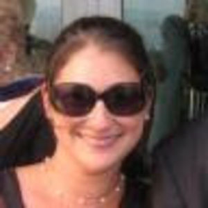 Meet your Posher, Elana